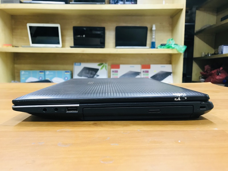 Bán laptop ASUS K45a i3 2370M